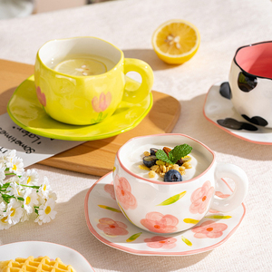 แก้วกาแฟเซรามิกลายหัวใจการ์ตูนสีชมพูถ้วยแฟนซีแก้วลายครามน่ารักสำหรับใช้ในชีวิตประจำวัน - Product Image 3
