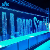 Fontaine numérique programmable DEWY pour extérieur, cascade d'eau, fontaine dansante, contrôle à distance et programmation pour aménagement aquatique d'hôtel