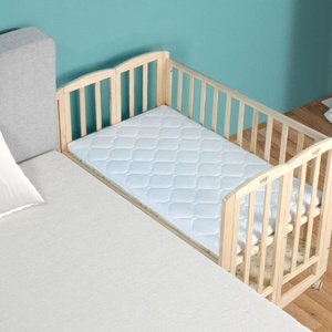 Tempat tidur anak kayu padat sisi tunggal Modern dengan desain lentur pagar pembatas untuk anak laki-laki dan perempuan untuk bayi - Product Image 3