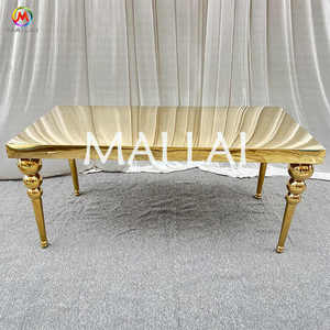 Tavolo da Pranzo di Lusso in Acciaio Inossidabile Dorato, Tavolo a Specchio Lucido per Matrimoni, Arredamento Nuziale - Product Image 4