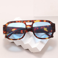 Kacamata Hitam Bingkai Persegi Gaya Retro Instagram Eropa Amerika, Perlindungan UV400, Double-Beam, Personalisasi, Unisex