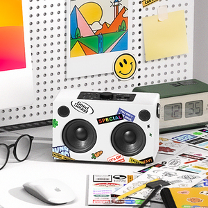 Altavoz inalámbrico portátil con soporte personalizable TF USB AUX para viajes en <span class=keywords><strong>coche</strong></span> Altavoz de promoción de negocios - Product Image 6