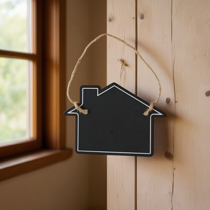 Lavagna in Legno Ilan 7x10 Cm a Forma di Casa con Corda per Appendere, per Decorazione - Product Image 3