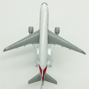 Artículos Promocionales y Regalos Empresariales al Por Mayor, Modelo de Avión Airbus A320 de Arabia Airlines a Escala 1:400 de 16 cm - Product Image 3
