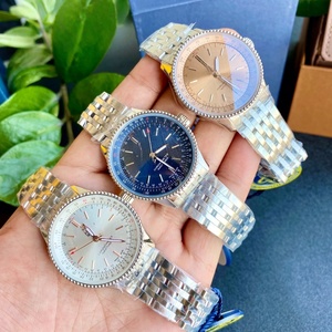 นาฬิกาข้อมือโครโนกราฟสแตนเลสสำหรับผู้ชาย ดีไซน์หน้าปัดหลายแบบพร้อมมาตรวัดความเร็วแบบอนาล็อก เหมาะสำหรับโอกาสทั่วไปและโอกาสที่เป็นทางการ - Product Image 1