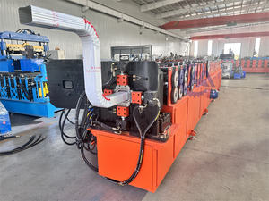 Machine à fabriquer des gouttières et machine à former des coudes de descente d'eau pour la fabrication de descentes d'eau carrées à vendre - Product Image 3