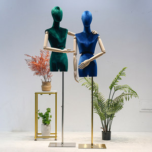 Mannequin de vitrine haut de gamme réglable en plastique, coloré, en velours, style japonais et coréen, à taille torsadée, pour vêtements féminins de mariage - Product Image 4