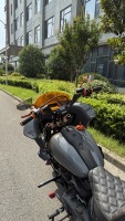 Manillar de Motocicleta de 5.5 Pulgadas de Altura, Ajustable, con Abrazadera de 1 Pulgada, Estilo Cable y Acelerador Electrónico para la Mayoría de los Modelos Harley