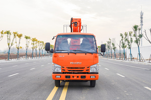 1suzu ELF 23m mới sử dụng xe tải <span class=keywords><strong>DIESEL</strong></span> gắn trên không nền tảng làm việc thủy lực Kính thiên văn bùng nổ nâng xô Nâng Nền tảng - Product Image 3