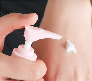 Plastic Bottle Packaging Set for Cosmetic Transparent Round Plastic Bottle Packaging Set 30ml 10g Plastic Bottle Packaging Set - Product Image 5