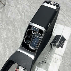 V-Class Vito V250 V260 Caja de almacenamiento de consola de coche central de cuero con reposabrazos modificado Portavasos Caja de reposabrazos de posición delantera - Product Image 2