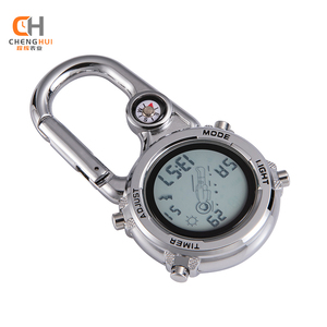 مشبك مشبك خطاف المفاجئة سلسلة مفاتيح للتخييم وركوب الدراجات محمولة بوصلة معدنية صغيرة متسلسلة تسلق اتجاه رخيص - Product Image 3