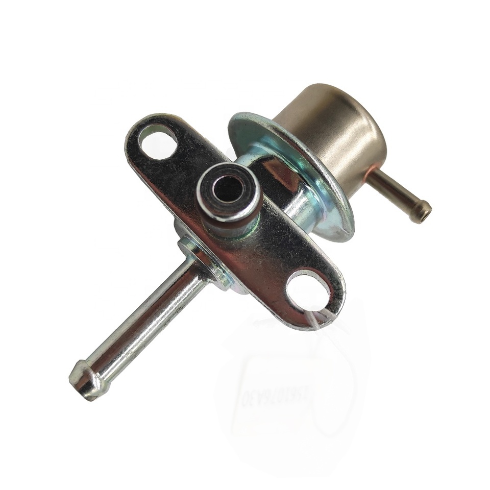 15610-76A30 Fuel Injection Fuel Pressure Regulator For Suzuki