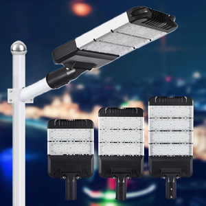 Reflectores LED Solares de Alta Luminosidad al por Mayor, Modelos de Ingeniería Multipotencia para Iluminación de Jardines y Patios - Product Image 5
