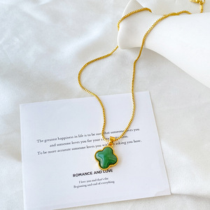 Four Leaf Clover Necklace Green Zinc Alloy Clavicle Chain Pendant Gift For Women Fashion Jewelry - Product Image 1