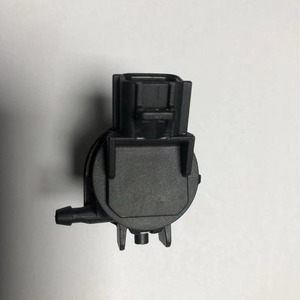 Motor de pulverización de agua personalizado para bomba de lavado Toyota 85330-60190 85330-21010, lavador de coches eléctrico negro - Product Image 1