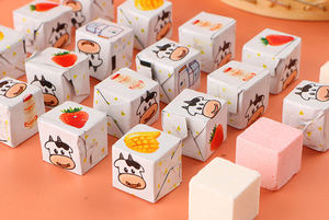 Caramelos de Leche en Cubos Personalizados de Alta Calidad, Material de Poliéster, Técnica de Forma Libre, Dulces Promocionales Festivos para Fiestas - Product Image 4