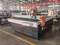 Machine de découpe automatique de tissu CNC Rongchi, écran tactile LCD, logiciel CAO pour couteau droit, zigzag, échantillon de tissu
