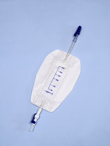 Sac de drainage urinaire jetable en PVC imperméable, biocompatible, stérile, certifié ISO13485, à haut débit, pour collecte d'urine en milieu hospitalier, insufflateur - Product Image 2