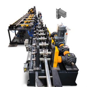 Máquina formadora de vigas transversales para estanterías de almacenamiento, máquina de fabricación de estanterías para almacenes, máquina de perfilado de rollos para vigas en <span class=keywords><strong>Z</strong></span> para estanterías de supermercado - Product Image 1
