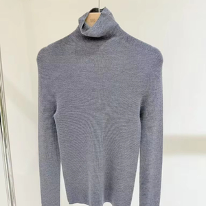 Pull à col roulé décontracté multicolore 16GG tricoté par ordinateur et respirant avec logo pour femmes OEM ODM - Product Image 1