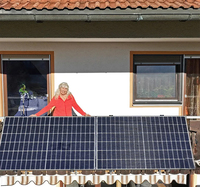 Système solaire pour balcon 800W 1200W 2000W Système de panneau solaire pour balcon à micro-onduleur Sortie CA directe