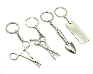 Regalo Promocional, Llavero de Plata de Alta Calidad con Regla, Tijeras y Cinta Métrica, Modelo en Miniatura de Metal - Product Image 1