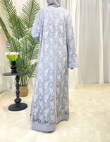 À la mode 2024 élégante Robe musulmane dentelle fleur fête manches évasées Robe Abaya musulman Cardigan deux pièces ensemble