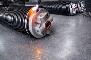 Resorte de torsión galvanizado resistente OEM ODM de fácil instalación para sistemas mecánicos con certificación ROHS - Product Image 3