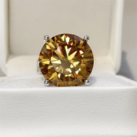 Luxuriöser Rundschliff 20CT VVS GRA Gelber Moissanit Schmuck S925 Silber Weißgold Plattiert Beste Einzigartige Seitenstein-Design Ringe