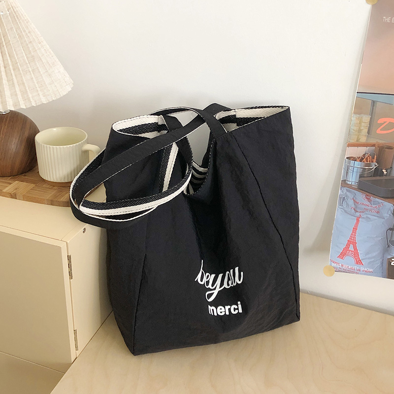 Sac fourre-tout (46*14*37cm)-couleur 2