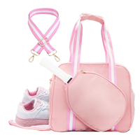 Sac de sport portable beige grande capacité pour le tennis et le pickleball, idéal pour raquettes, sac fourre-tout bandoulière personnalisé