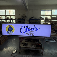 Boîte lumineuse en acrylique LED murale extérieure personnalisée de 61*61 cm pour la publicité en vitrine d'entreprise, légère