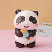 Nouveau jouet anti-stress en PU souple à rebond lent, en forme de panda, adorable ornement de bureau, cadeaux de bienvenue pour le bureau, vente en gros