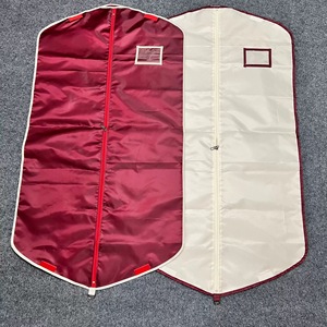 Sacche Porta Abiti All'Ingrosso, Varie Misure, Ecologiche, Traspiranti, Personalizzabili con Logo, Pieghevoli, da Viaggio - Product Image 2
