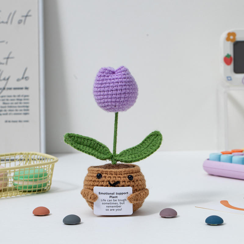 Plante en pot tulipe violette en carte.