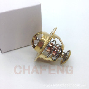 Thermostat de moteur Komatsu 600-421-6110 pour équipement de construction PC200-5 - Product Image 3
