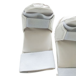 Перчатки для защиты рук от карате - Product Image 2