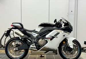 Meilleures ventes 2026 CFMOTO 500SR VOOM Moto Urbaine et de Piste - Moteur bicylindre en parallèle (43 Nm), ABS à double canal - Product Image 3