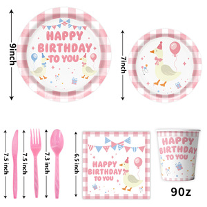 <span class=keywords><strong>Set</strong></span> di Stoviglie per Festa 'Pink <span class=keywords><strong>Stupid</strong></span> Goose' - Piatto, Bicchiere, Tovaglia e <span class=keywords><strong>Set</strong></span> Decorativo per Compleanno '<span class=keywords><strong>Stupid</strong></span> Goose' - Product Image 2