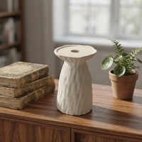 ARM LVG Portavelas de Cerámica Artesanal Estilo Toscano con Boca Ondulada, Borde Mate Beige Plegado, Tarro de Porcelana para Velas
