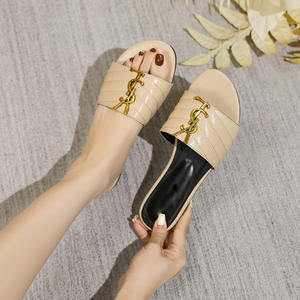 Sandalias de Verano Planas de Microfibra con Punta Abierta y Estilo Retro de Moda 2026 para Mujer, Tipo Mule con Punta Redonda - Product Image 6