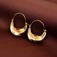 Anting-anting Huggie Bentuk Bunga Emas Berlapis Kuningan Klasik Afrika Desain Baru untuk Wanita - Hadiah Pernikahan & Pesta Bersertifikat Pihak Ketiga