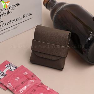 Estuche Pequeño para Condones de Viaje, Discreto, para Llevar en el Bolsillo, Funda de Cuero PU para Condones - Product Image 4
