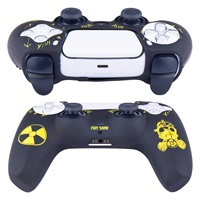 Étui de protection en silicone souple antidérapant pour manette de jeu avec 2 capuchons de joystick en caoutchouc, emballage en sac OPP (Fabriqué à Shenzhen)