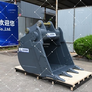 Seau multifonction 4 en 1 avec mâchoire avant pouvant se refermer autour d'objets tels que des bûches, des roches et des branches pour les ramasser et les déplacer. - Product Image 3