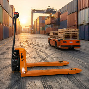 Melhor Preço: Empilhadeira Elétrica Automática de 1.5 Toneladas e 2 Toneladas com Botões de Operação Centralizados e Alimentação por Bateria - Product Image 1