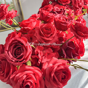 Chemin de table en fausse soie artificielle rose rouge fait main sur mesure pour la décoration de mariage, de la rentrée scolaire et d'autres événements - Product Image 5