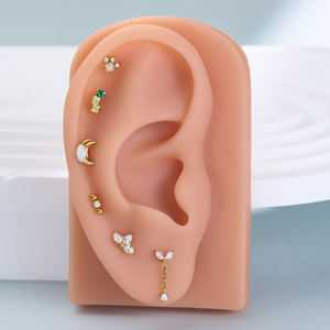 Joyería para Piercing Medusa con Rosca Interna Toposh ASTM F136, Piercing Labret Hipoalergénico, Anillos Labiales para Mujer - Product Image 4