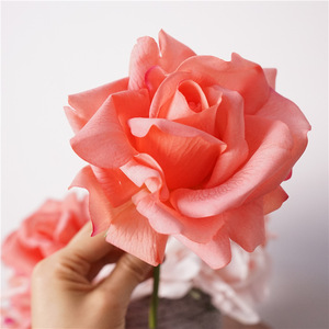 H-708 gros ange Rose branche courte fleurs artificielles hydratantes pour mariage décoration de la maison saint valentin - Product Image 6